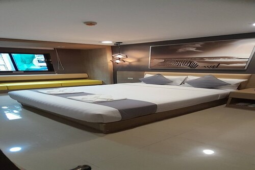 Premium Double Retreat | Unwind in Style