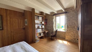 3 slaapkamers, reisbedje, wifi