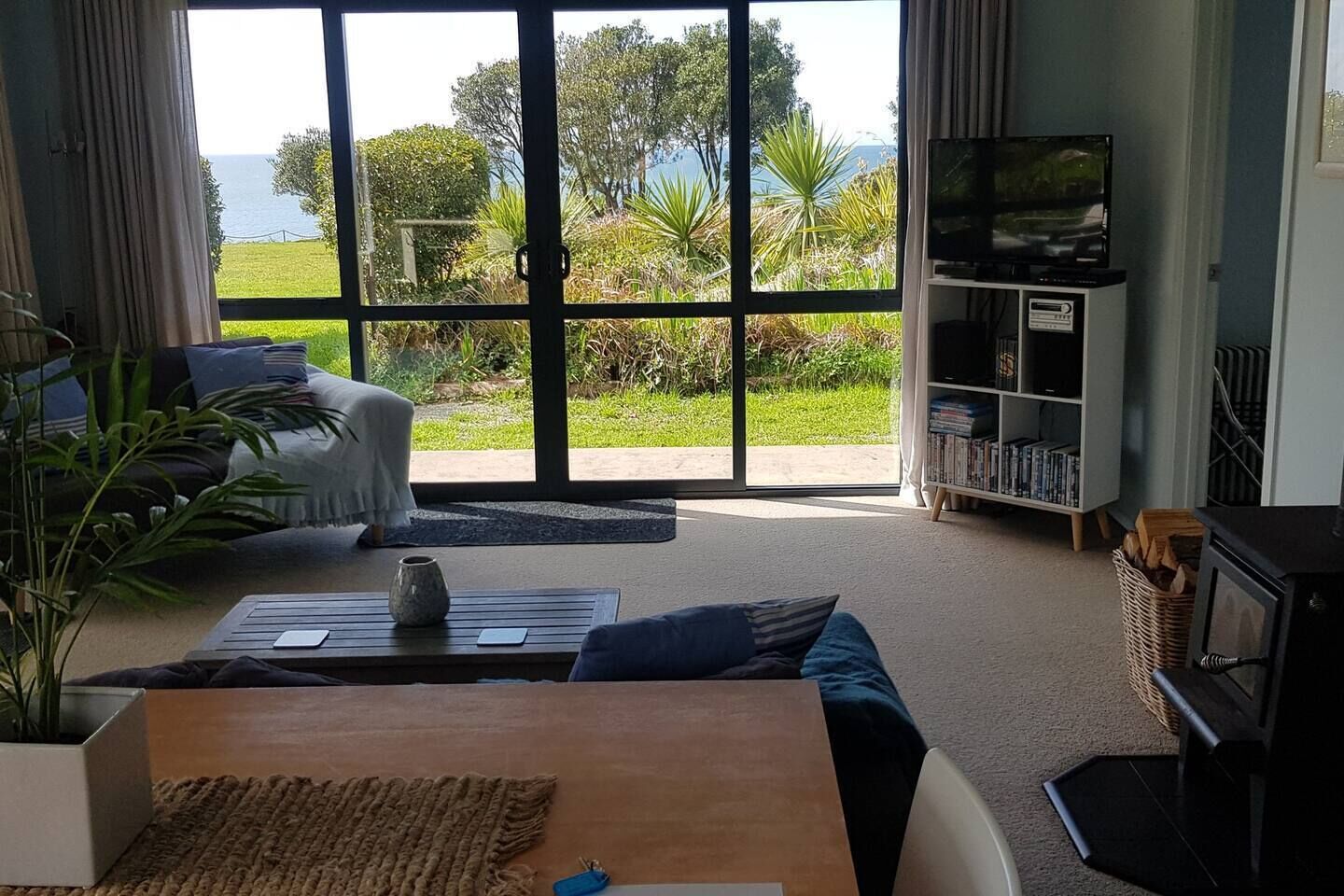 TV, fireplace, DVD player