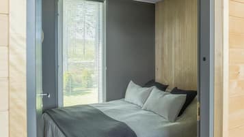 Deluxe Villa, Lake View | Free WiFi