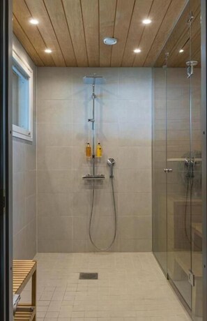 Villa Deluxe, vue lac | Salle de bain