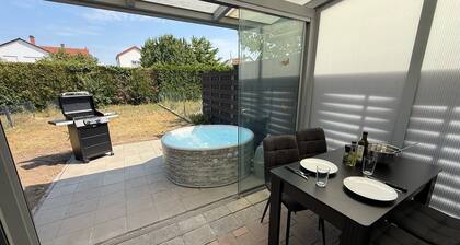 Kings & Queens - 2SZ - Whirlpool - Garten - Grill - Paarkplatz