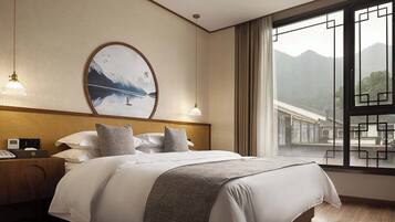 Standaard Twin kamer, gedeeltelijk uitzicht op meer | Gratis wifi, beddengoed