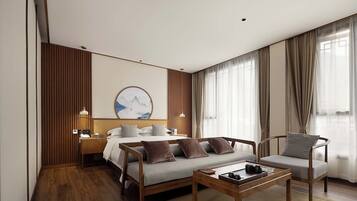 Superior-Suite, eingeschränkter Seeblick | Kostenloses WLAN, Bettwäsche