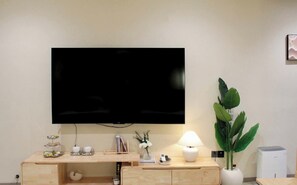 Comfort Twin Room, Lake View | Free WiFi, bed sheets