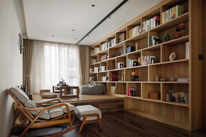 Suite ejecutiva, vistas parciales al lago | Wifi gratis y ropa de cama