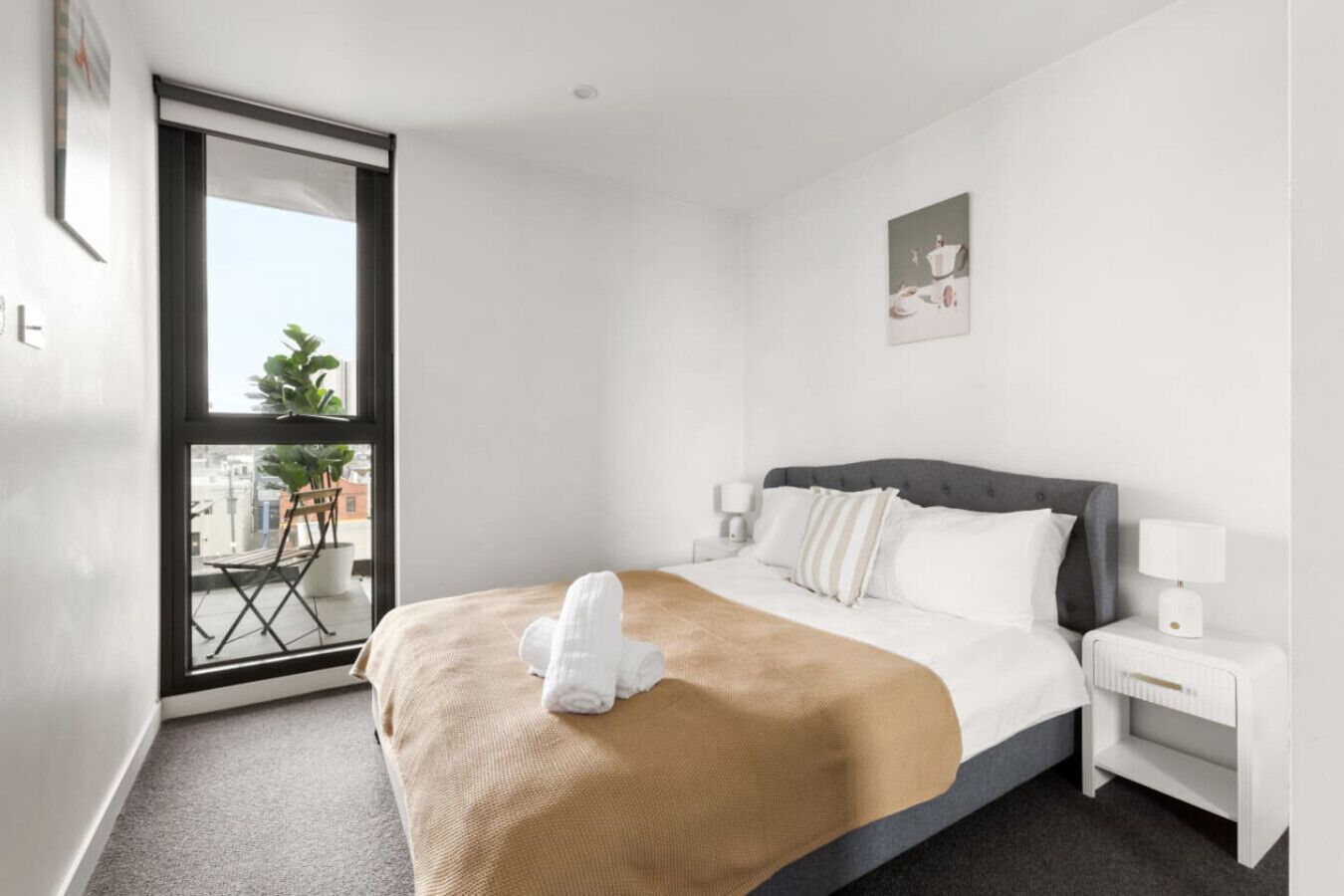 1 chambre, fer et planche à repasser, Wi-Fi, draps fournis