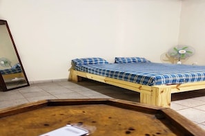 1 bedroom, iron/ironing board, WiFi