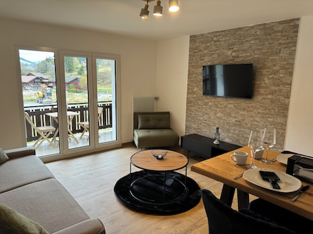 Smart TV. Studio Chesery in Morgins, in the heart of the Portes du Soleil