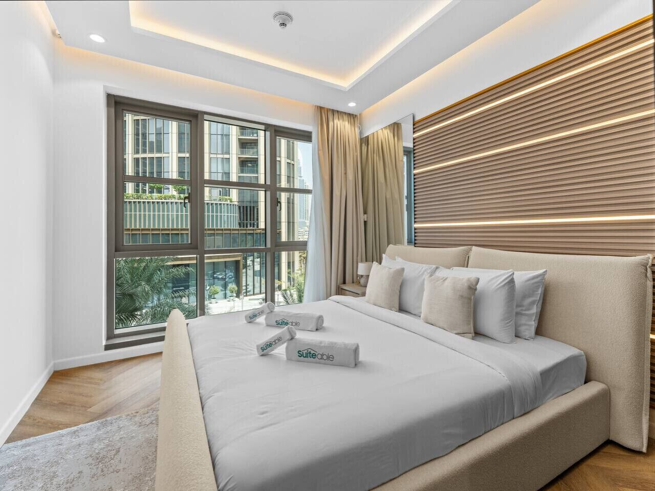 2 bedrooms, desk, iron/ironing board, travel cot