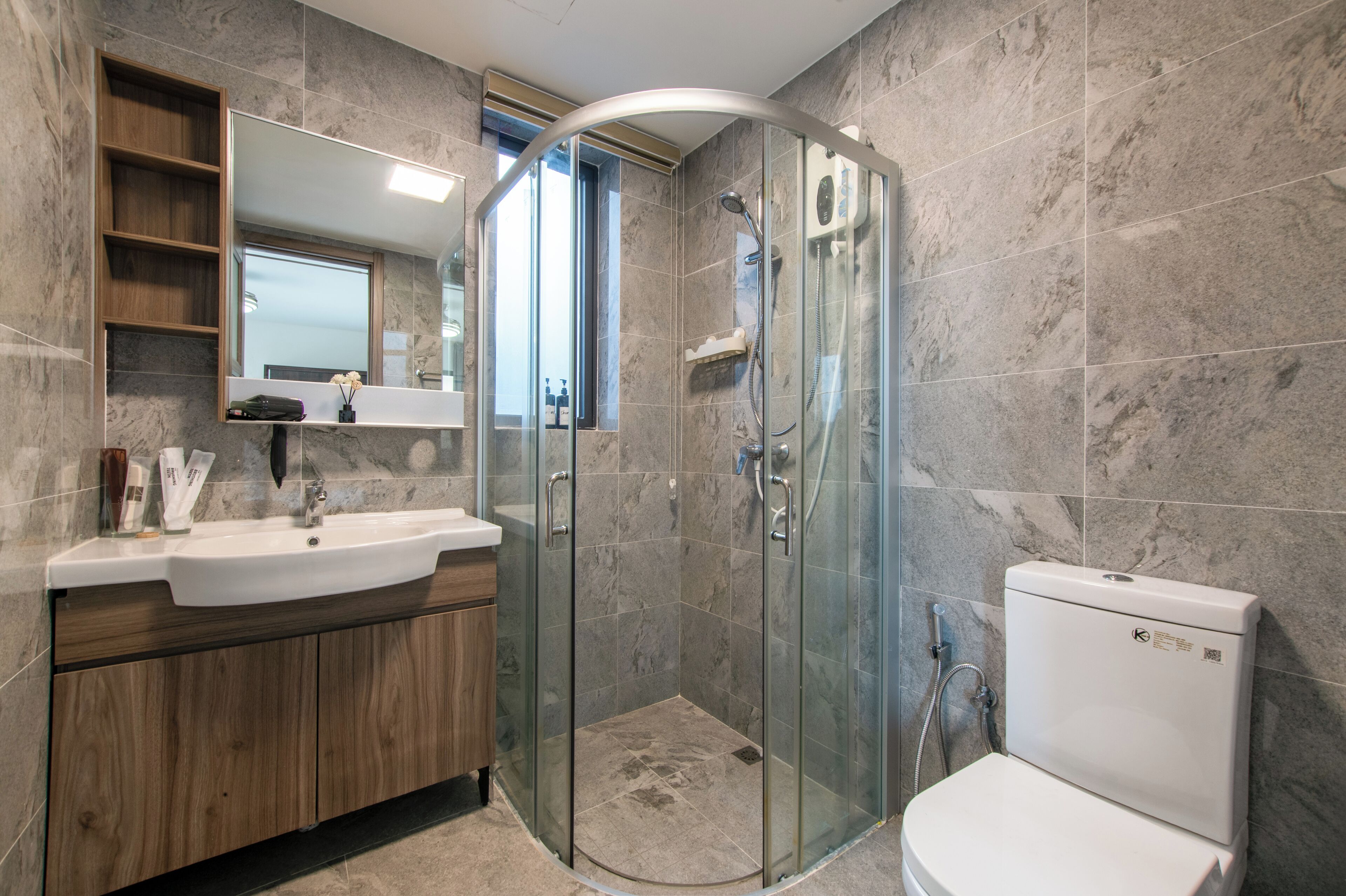 Superior Villa, 2 Bedrooms, Kitchen, Courtyard View | Bathroom | Slippers