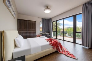 Villa Supérieure, 2 chambres, cuisine, vue cour intérieure | Rideaux occultants, chambres insonorisées, Wi-Fi gratuit