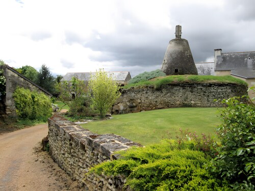 Independent Gite at Logis des Moulins
