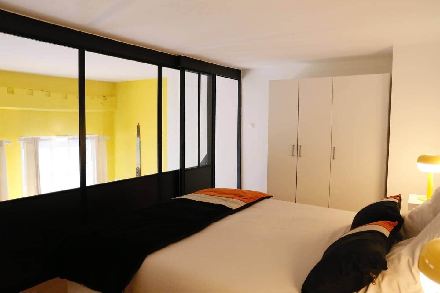 1 bedroom, WiFi, bed sheets