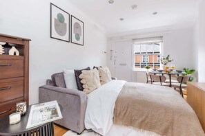 1 bedroom, iron/ironing board, travel crib, free WiFi