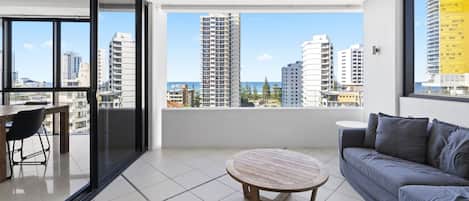 Deluxe Apartment, Ocean View, Beachside | Terrace/patio