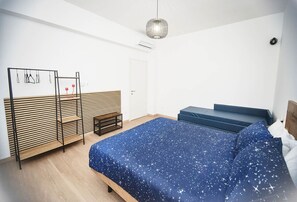 1 室のベッドルーム、WiFi、ベッドシーツ