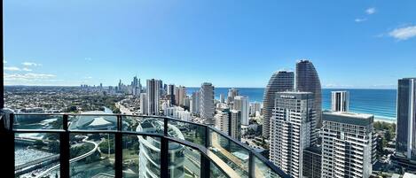 Apartment, 3 Bedrooms, Air conditioning, Ocean View | Balcony view