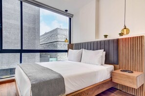 1 bedroom, desk, iron/ironing board, WiFi - w* | Bright Loft w/ Brilliant Deco in Bogotá (Bogotá)