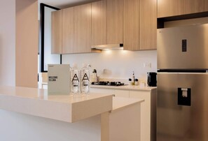 Fridge, microwave, oven, stovetop