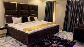 Deluxe kamer | Hypoallergeen beddengoed, individueel gedecoreerd