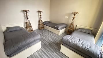 Habitación triple básica | Wifi gratis