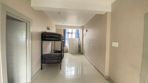 Basic Shared Dormitory | Free WiFi