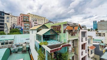 华丽开间, 阳台, 城市景观 | 客房景观