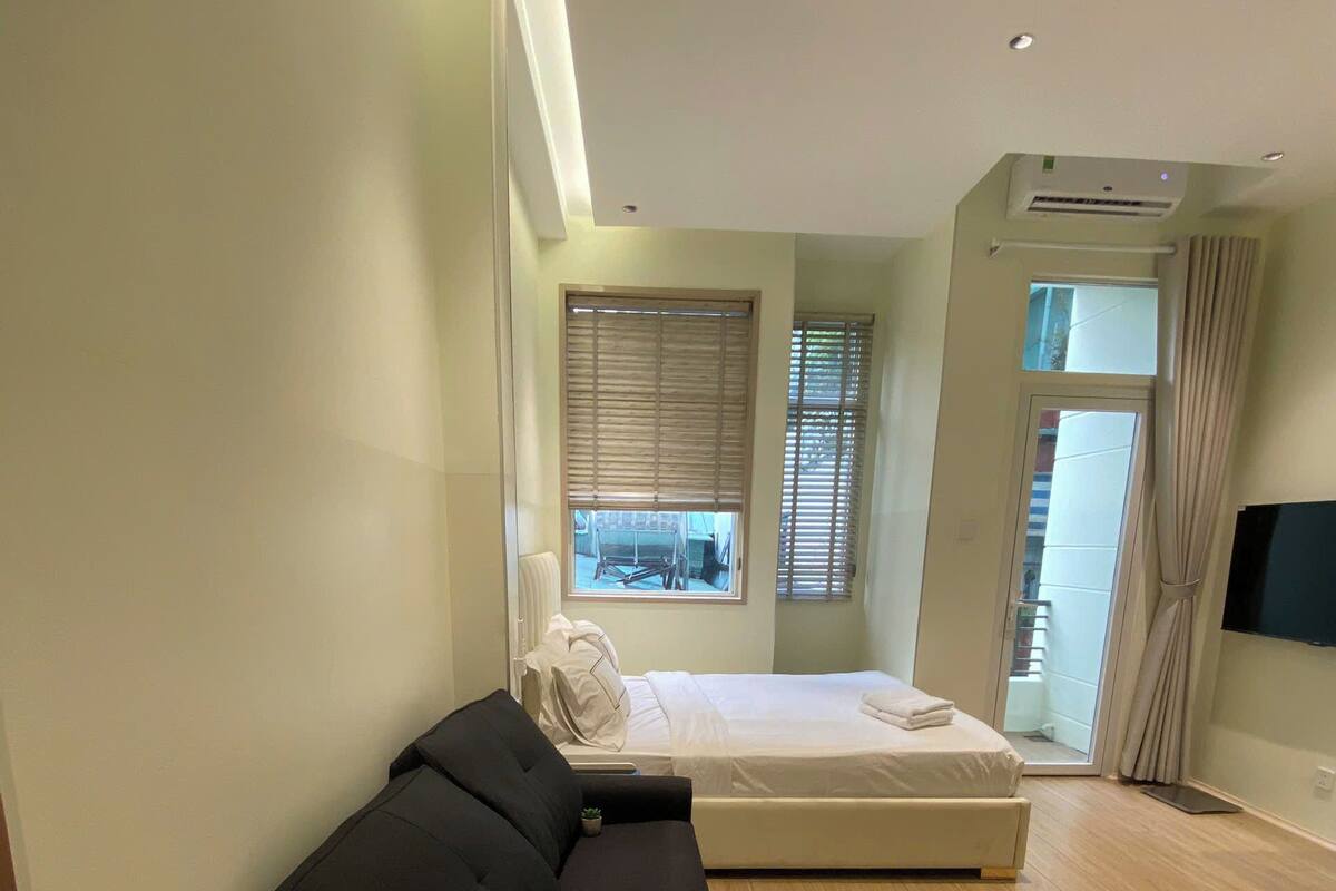 Standard Studio, Balcony, City View | Desk, laptop workspace, free WiFi