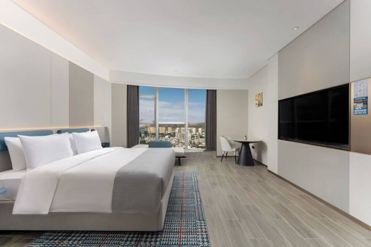 Business Room | Down duvets, desk, free WiFi, bed sheets