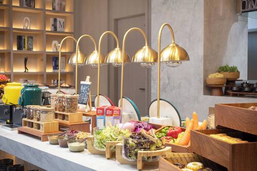 Daily buffet breakfast for a fee