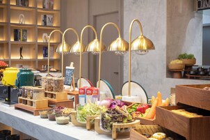 Desayuno buffet diario (CNY 59 por persona)