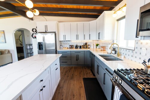 The Henge: Dome w/AC HotTub FirePit Near JTNP