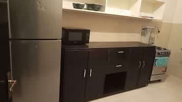 Microwave, oven