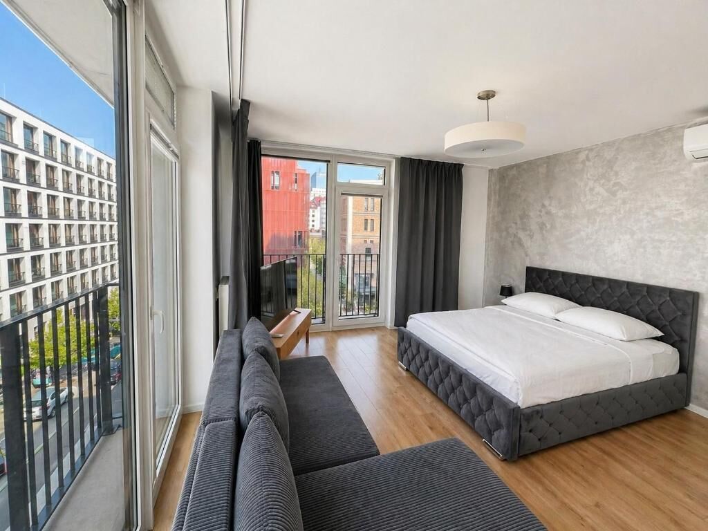 Àtic exclusiu, vistes a la ciutat | Cortines opaques i habitacions insonoritzades 