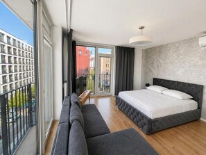 Exclusive Penthouse, City View | Blackout curtains, soundproofing, iron/ironing board, free WiFi - BROWARY DESIGNER APARTMENTS by Country 2 Country (Warsaw)