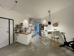 Oven, stovetop, dishwasher