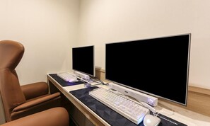 Family Room | Trang trí khác biệt, trang bị nội thất với thiết kế riêng biệt, bàn 