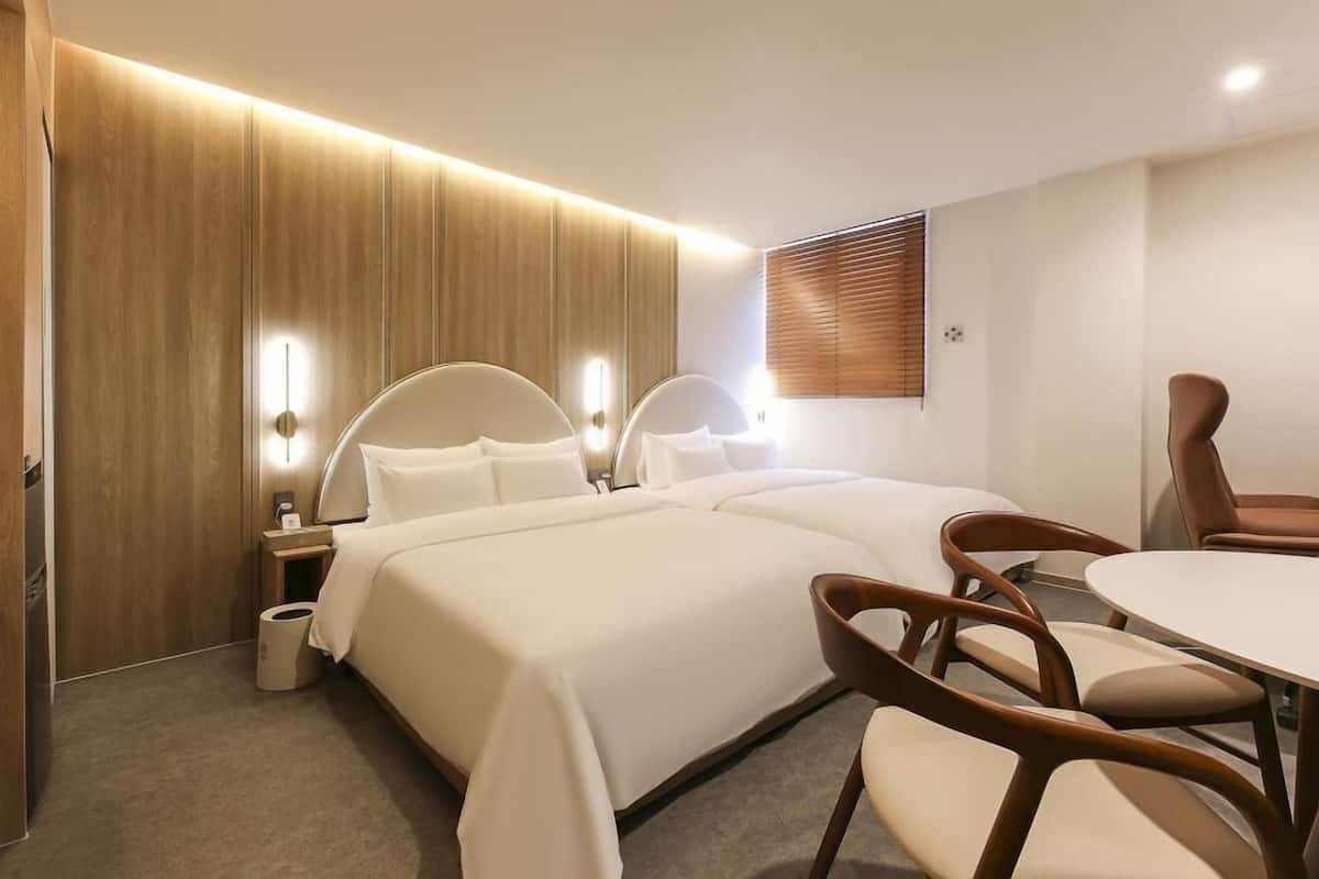 Superior Twin Room | Individually decorated, individually furnished, desk, free WiFi