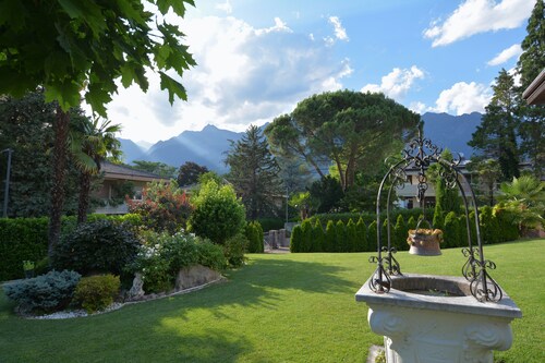 Maia garden - apartment & private garden