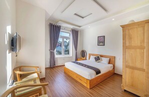 Quarto casal, vista para o jardim | Edredons de pluma, camas com colchões de espuma com sistema de memória