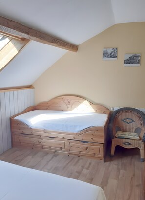 WiFi, bed sheets - Studio "Le Cabanon 35 m²" with Mountain View (Doussard)