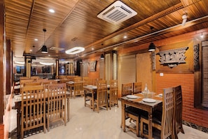 Dining room - Royal Boutique Hotel (Kathmandu)