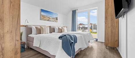 2 bedrooms, iron/ironing board, travel cot, free WiFi