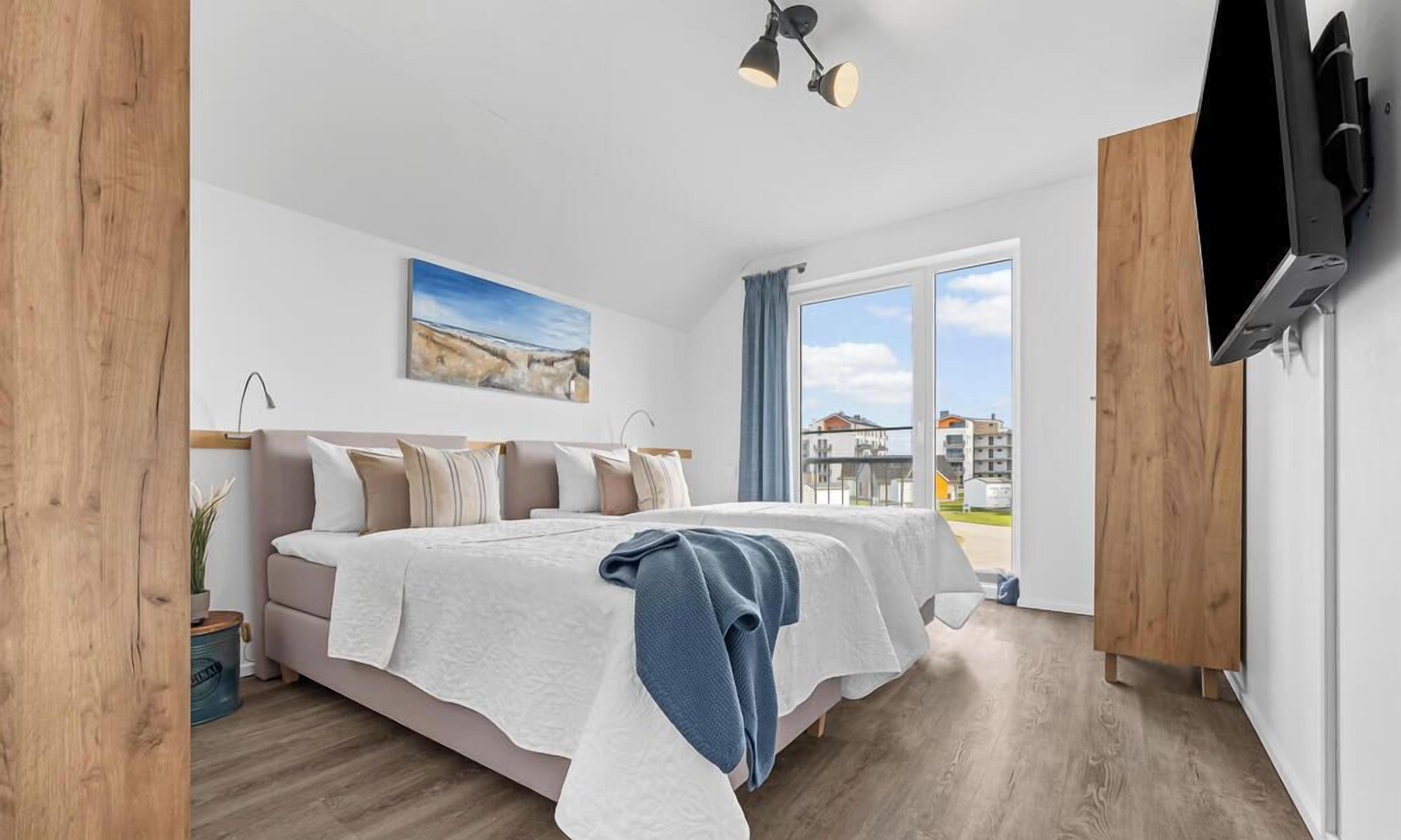 2 bedrooms, iron/ironing board, travel cot, free WiFi