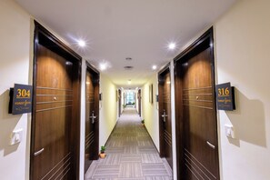 Hallway - Forest Keys By VYDA (Bengaluru)