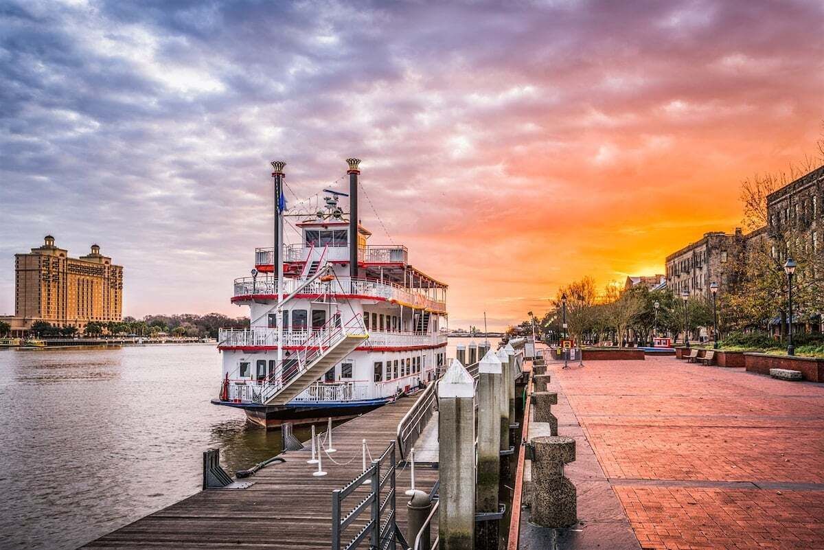 Take in the serene beauty of the Savannah River—where history flows alongside breathtaking views.