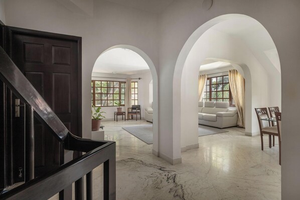 Apartment (1 Bedroom) | Interior - Casa Bianca by Red Olivenr Taj MG Roadpvt Garden (Bengaluru)