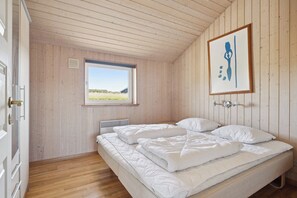 4 bedrooms, free WiFi