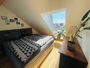 2 chambres, fer et planche à repasser, Wi-Fi, literie fournie